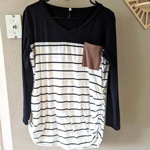 Pocketed Maternity Tee